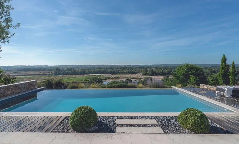 construction piscine maison